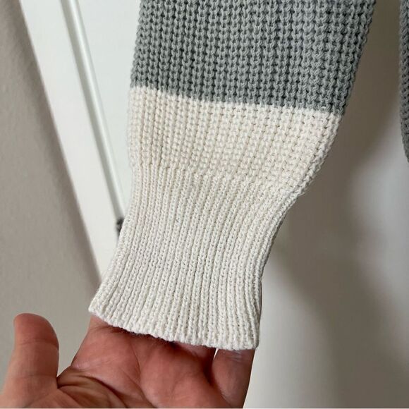 ESprit Sport Sweater Womens Small Gray White Striped Knit Long Sleeve Round Neck - Picture 5 of 11